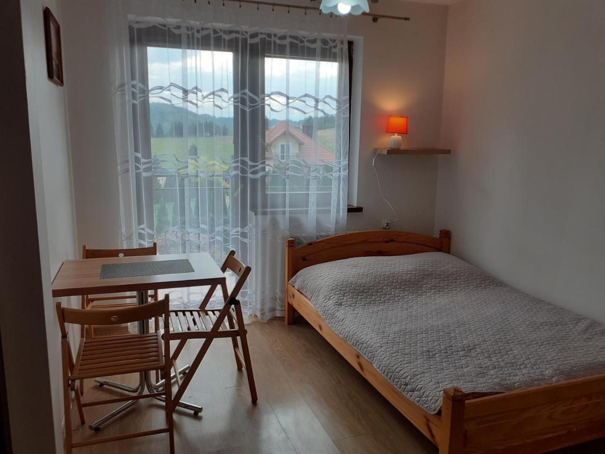 Zielony Zakatek Domki I Pokoje 661-038-537 Polanczyk Luaran gambar