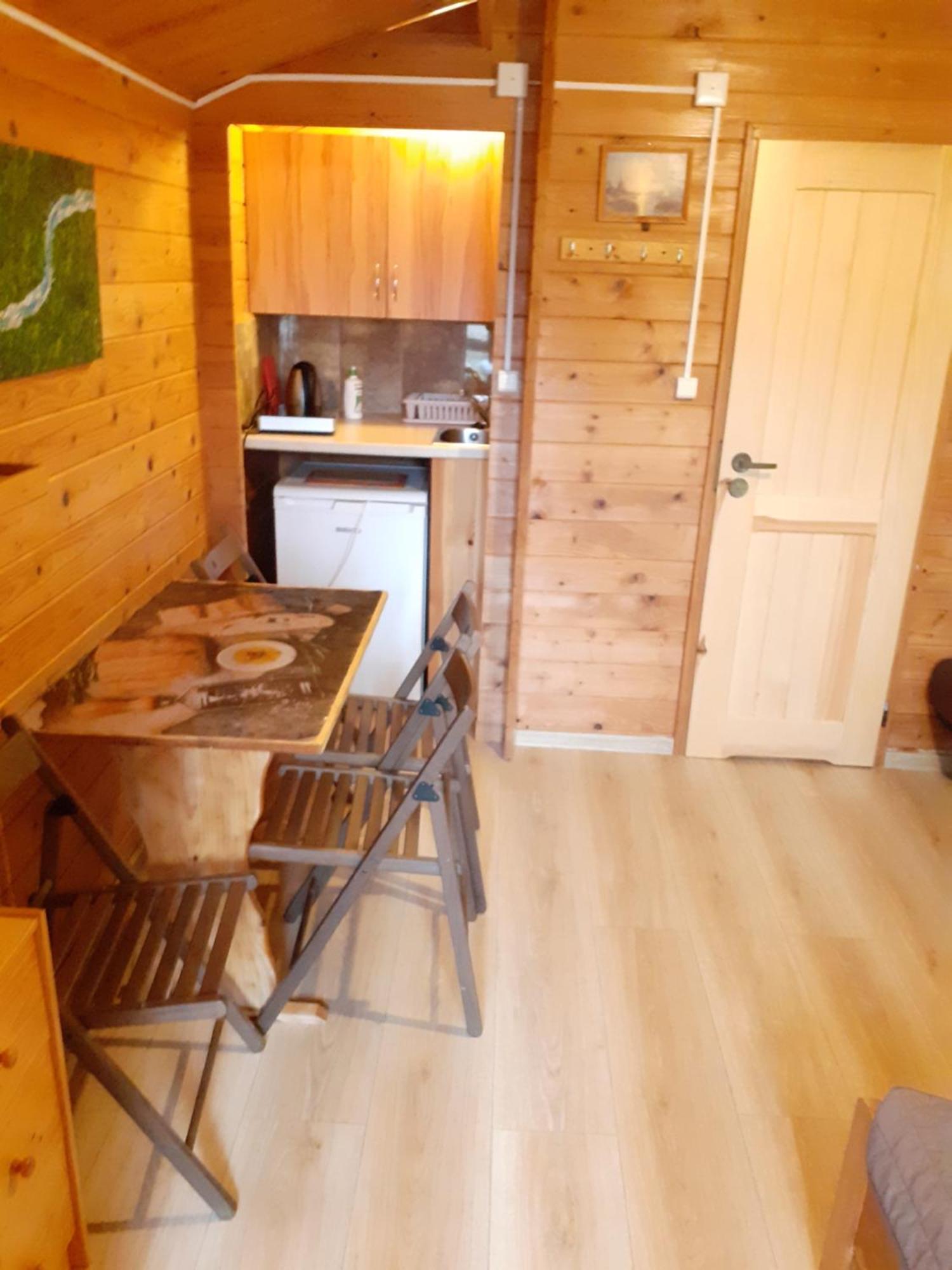 Zielony Zakatek Domki I Pokoje 661-038-537 Polanczyk Luaran gambar
